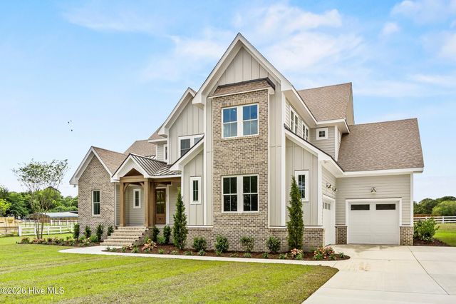 523 Ballast Point Road, Hampstead, NC 28443