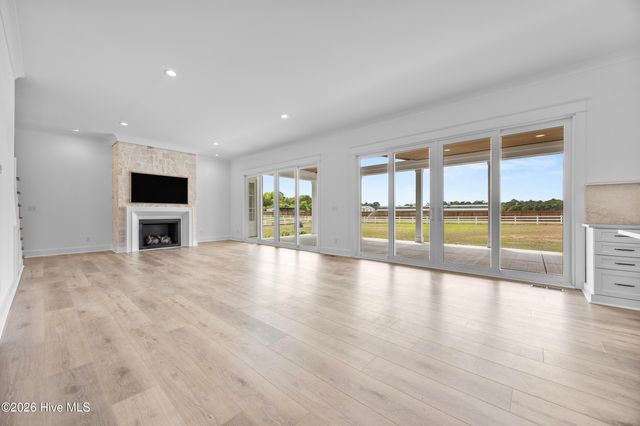 523 Ballast Point Road, Hampstead, NC 28443