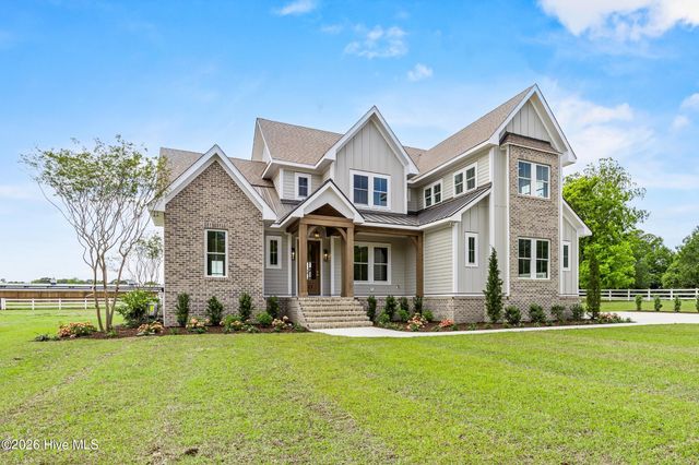 523 Ballast Point Road, Hampstead, NC 28443