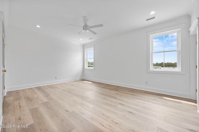 523 Ballast Point Road, Hampstead, NC 28443