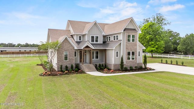 523 Ballast Point Road, Hampstead, NC 28443
