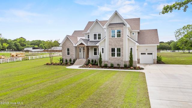 523 Ballast Point Road, Hampstead, NC 28443
