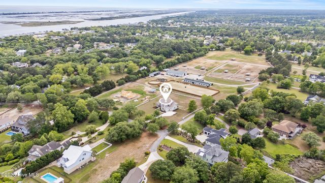 523 Ballast Point Road, Hampstead, NC 28443