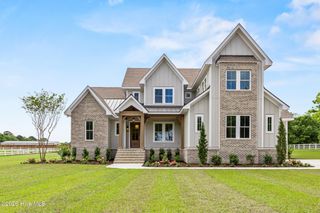 523 Ballast Point Road, Hampstead, NC 28443