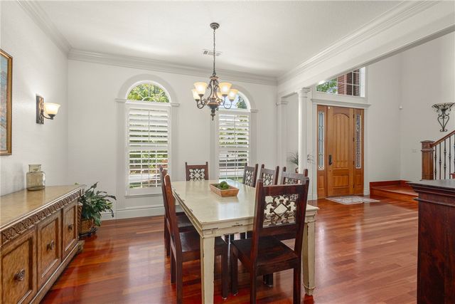 331 E Fairway Lane, Fayetteville, AR 72701