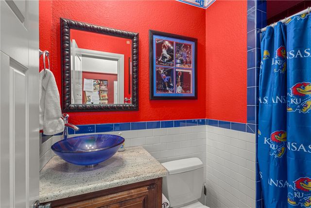 331 E Fairway Lane, Fayetteville, AR 72701