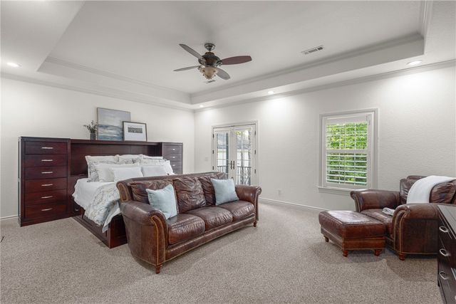 331 E Fairway Lane, Fayetteville, AR 72701