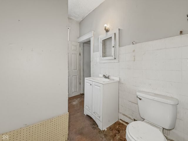 3518 N Capitol Avenue, Indianapolis, IN 46208