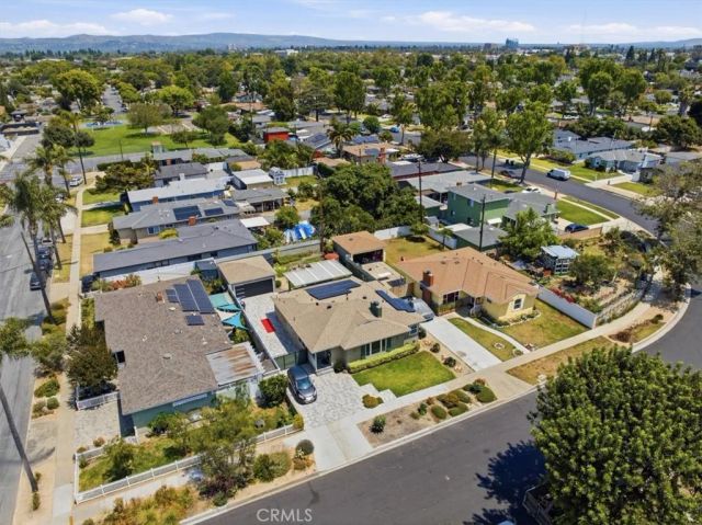 2215 N Spurgeon Street, Santa Ana, CA 92706