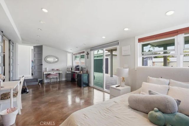 2215 N Spurgeon Street, Santa Ana, CA 92706