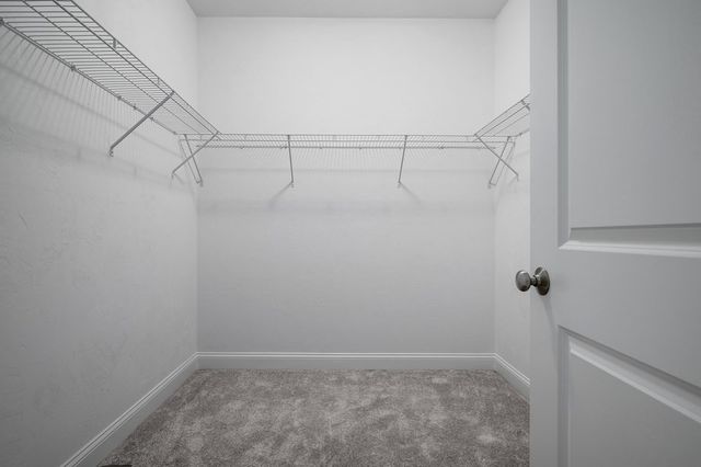 135 Rolling Ridge Drive 56, Northbridge, MA 01588