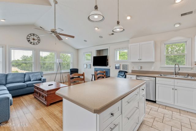759 Ridge Point Drive, Corolla, NC 27927