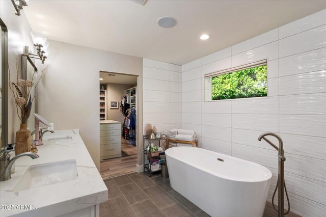 2647 N 73RD Place, Scottsdale, AZ 85257