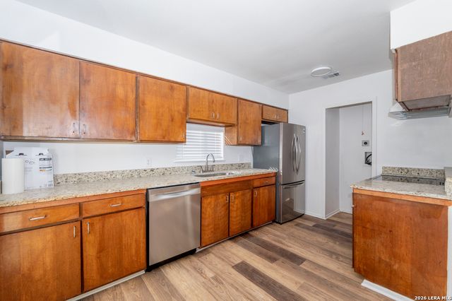 538 W Elsmere, San Antonio, TX 78212