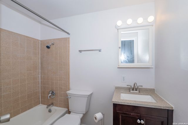 538 W Elsmere, San Antonio, TX 78212