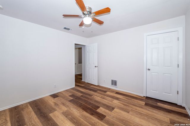 538 W Elsmere, San Antonio, TX 78212