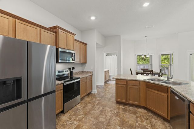 137 SW Pisces Terrace, Port St Lucie, FL 34984