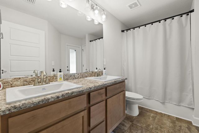 137 SW Pisces Terrace, Port St Lucie, FL 34984