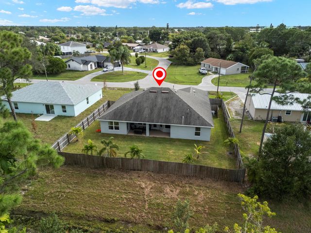 137 SW Pisces Terrace, Port St Lucie, FL 34984