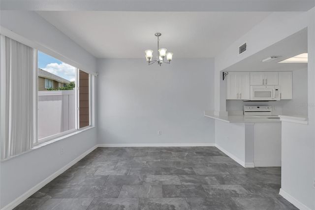 125 AUSTRALIAN WAY, Davenport, FL 33897