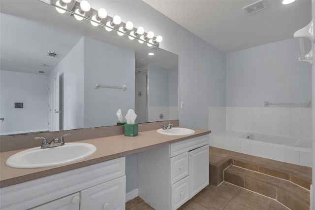 125 AUSTRALIAN WAY, Davenport, FL 33897