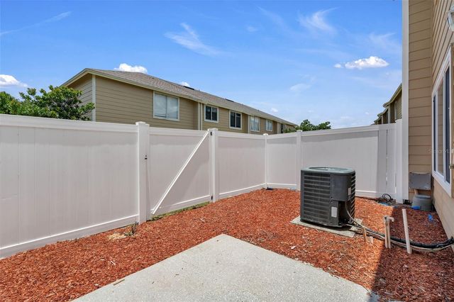 125 AUSTRALIAN WAY, Davenport, FL 33897