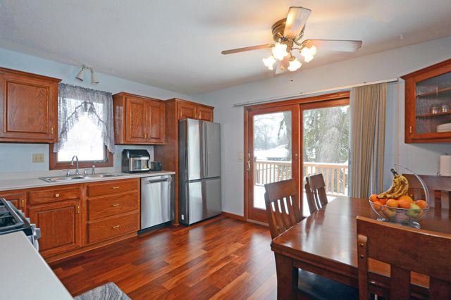 29 E 129th Street, Burnsville, MN 55337