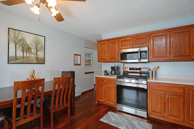 29 E 129th Street, Burnsville, MN 55337