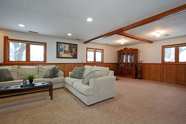 29 E 129th Street, Burnsville, MN 55337