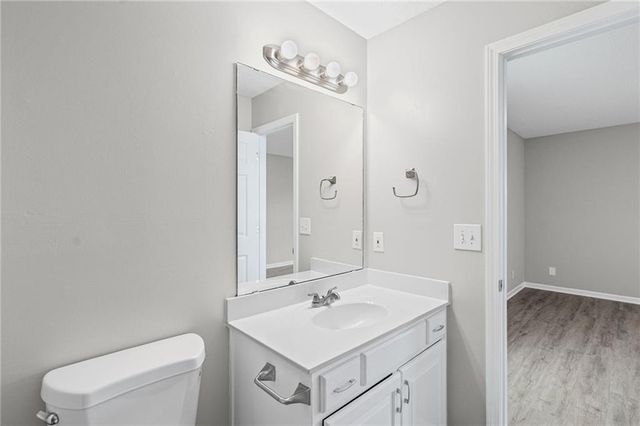 312 Ghost Creek Lane, Gardner, KS 66030