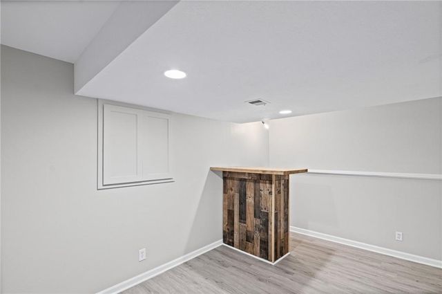 312 Ghost Creek Lane, Gardner, KS 66030