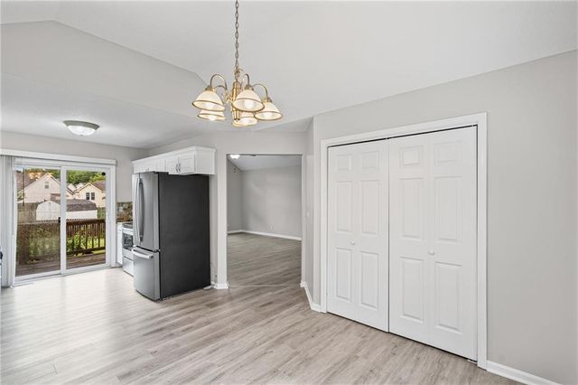312 Ghost Creek Lane, Gardner, KS 66030