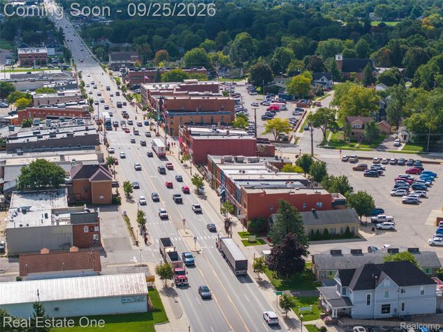 88 Dayton Street, Oxford Village, MI 48371