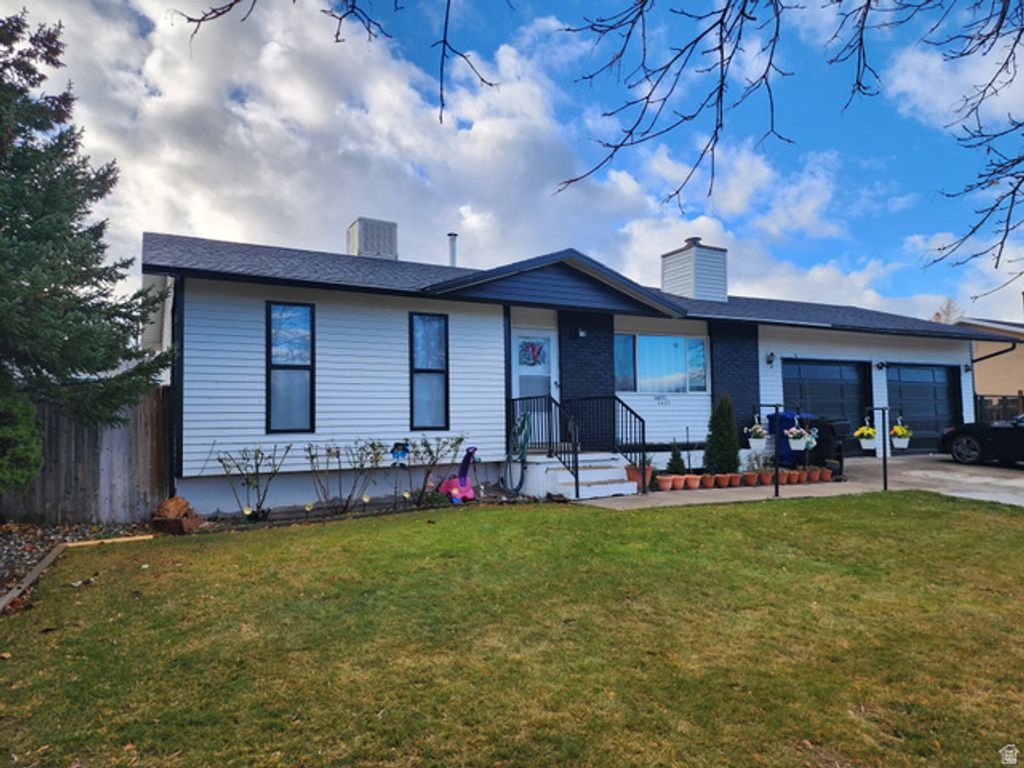 3759 W ETTENMORE CIR, Taylorsville, UT 84129