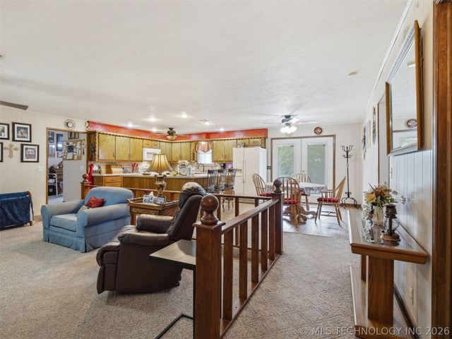 10619 S 137th West Avenue, Sapulpa, OK 74066