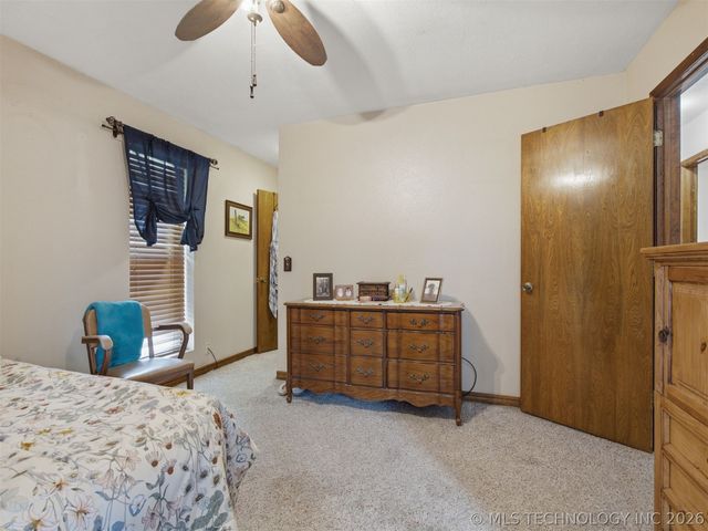 10619 S 137th West Avenue, Sapulpa, OK 74066