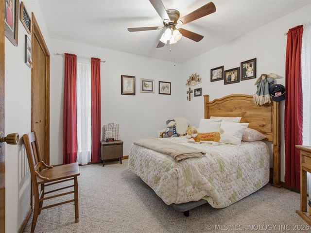 10619 S 137th West Avenue, Sapulpa, OK 74066