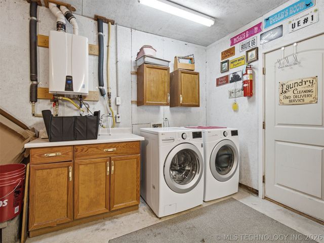 10619 S 137th West Avenue, Sapulpa, OK 74066