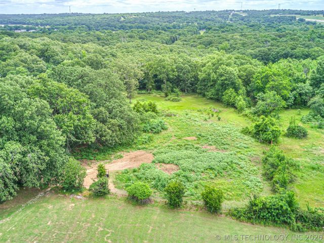 10619 S 137th West Avenue, Sapulpa, OK 74066