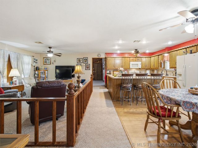 10619 S 137th West Avenue, Sapulpa, OK 74066