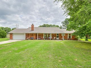 10619 S 137th West Avenue, Sapulpa, OK 74066