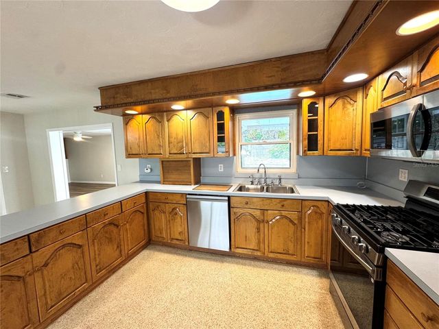 1358 BYRON DRIVE, Clearwater, FL 33756