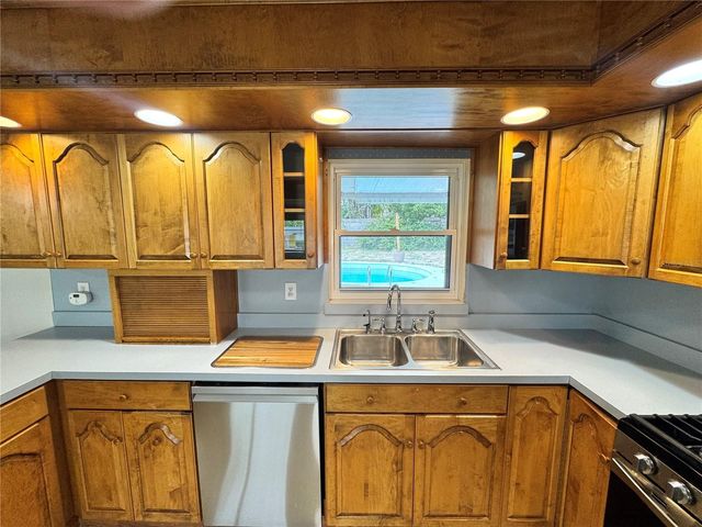 1358 BYRON DRIVE, Clearwater, FL 33756