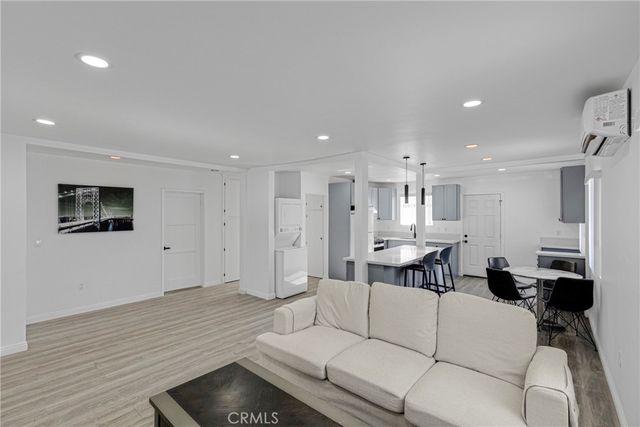 7044 Tyrone Avenue, Van Nuys, CA 91405