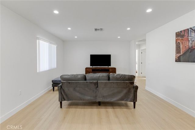 7044 Tyrone Avenue, Van Nuys, CA 91405