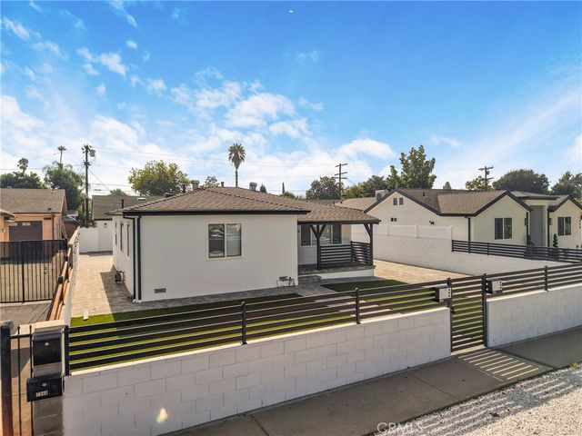 7044 Tyrone Avenue, Van Nuys, CA 91405
