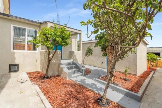 1521 N Bonnie Beach, Los Angeles, CA 90063