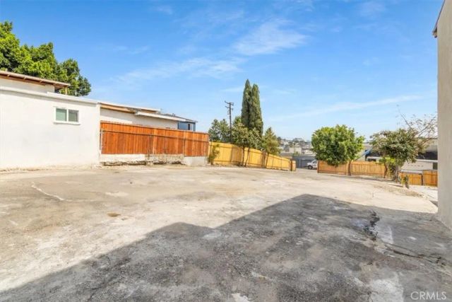 1521 N Bonnie Beach, Los Angeles, CA 90063