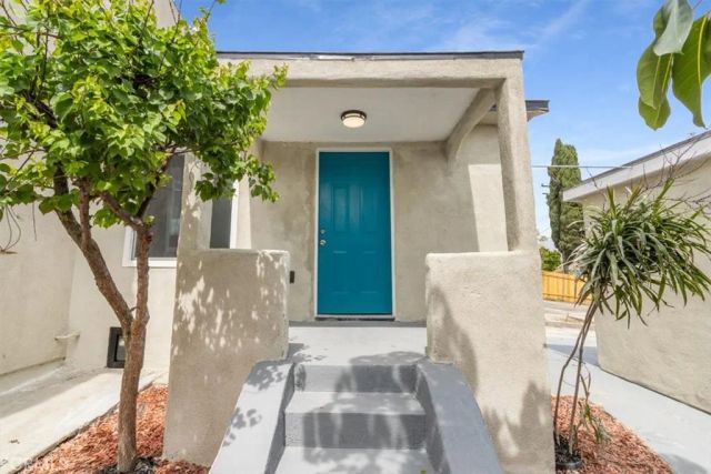 1521 N Bonnie Beach, Los Angeles, CA 90063