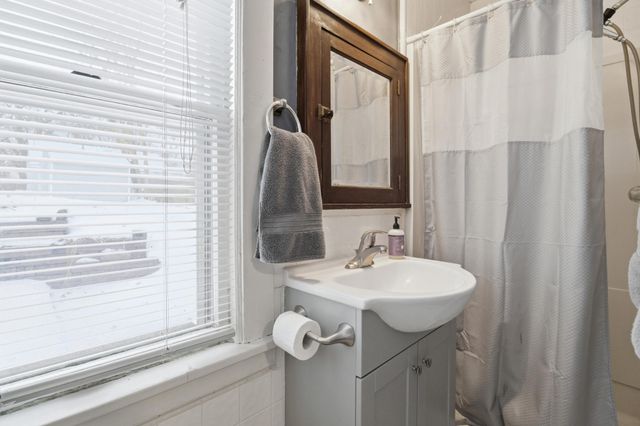 309 Etna Street, Saint Paul, MN 55106